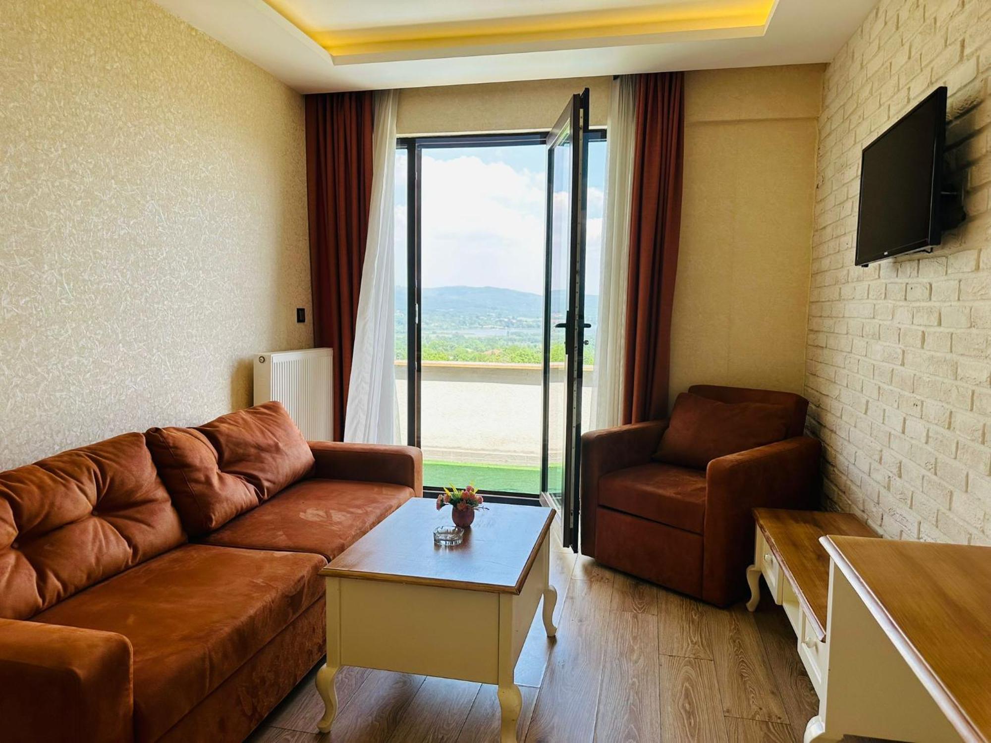 My Green Boutique Hotel Дербент Экстерьер фото