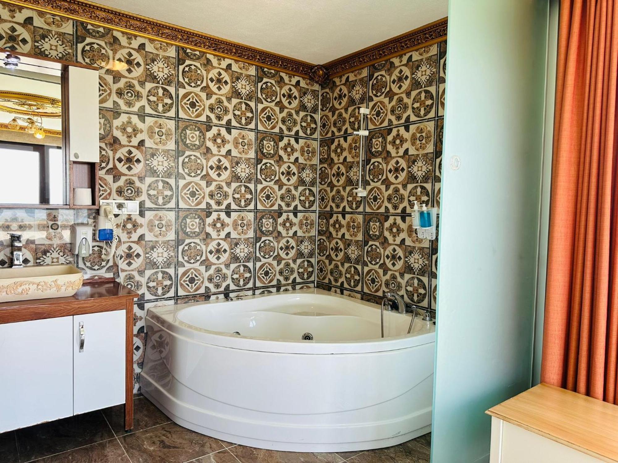 My Green Boutique Hotel Дербент Экстерьер фото