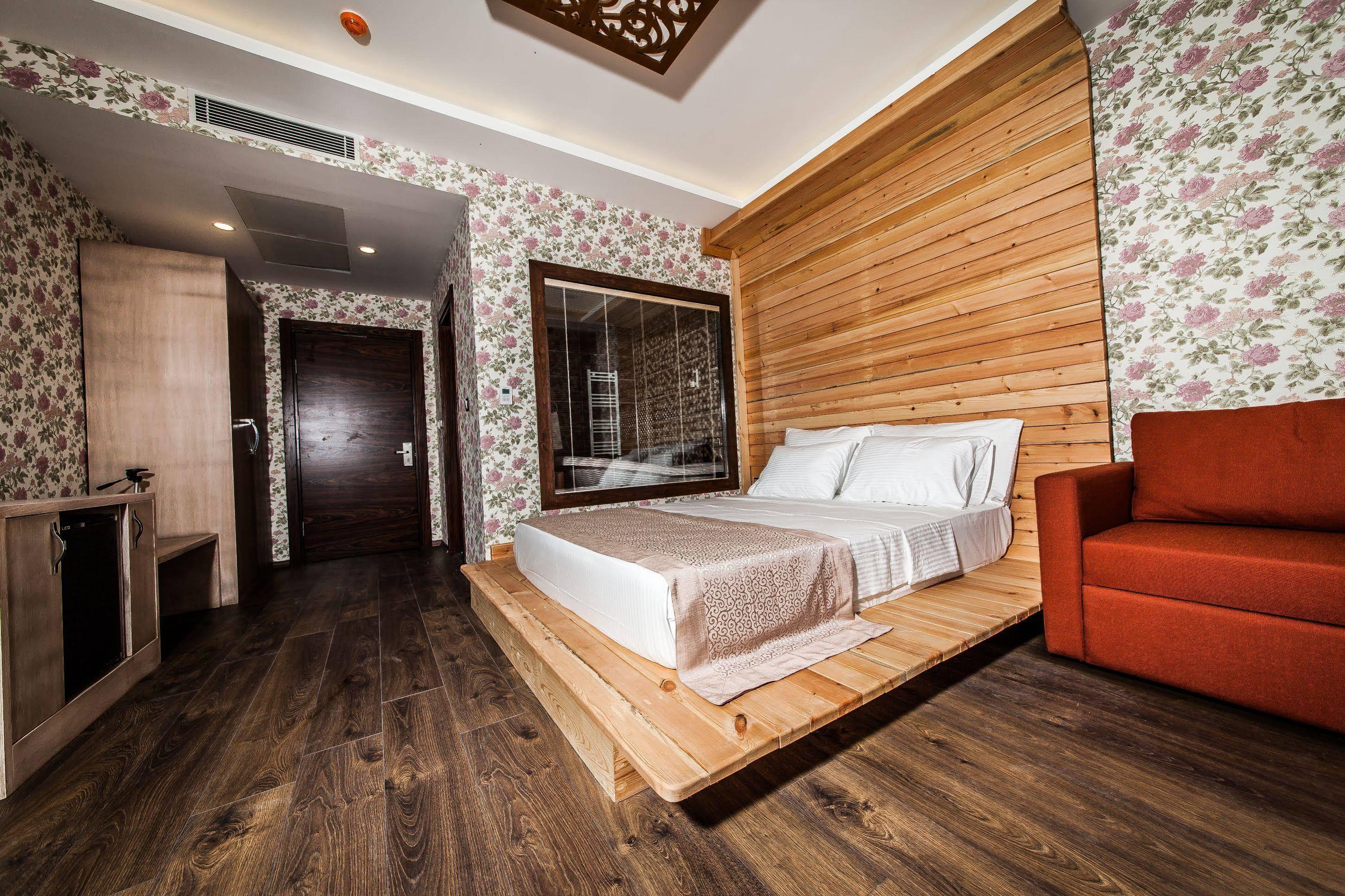 My Green Boutique Hotel Дербент Экстерьер фото