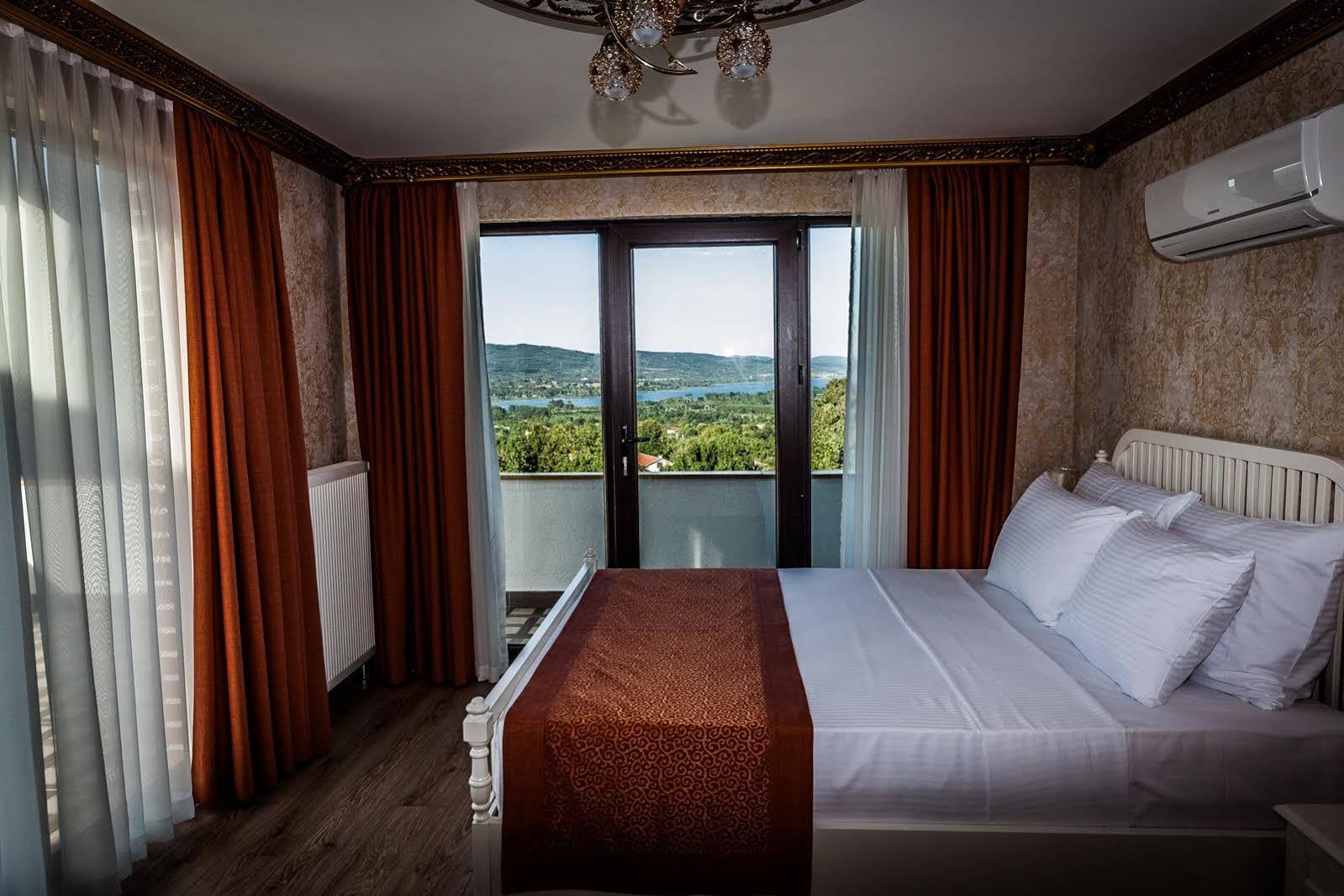 My Green Boutique Hotel Дербент Экстерьер фото